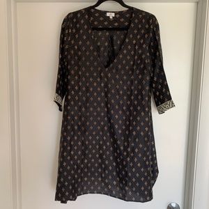 Sophisticated Black Silk Tunic Top w/ Gold print